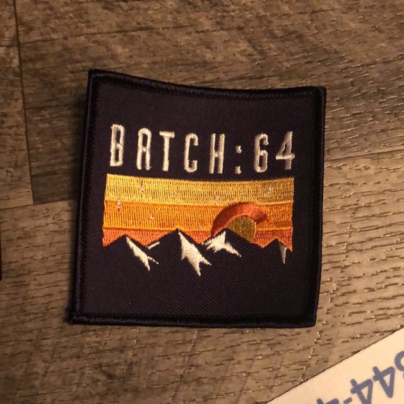 Las Vegas Con, Lot Phone ring, bracelet, lanyard, patch, & promotion swag REEFER - Picture 4 of 8